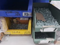 1#7959 Magazzino materie prime, semilavorati e merci