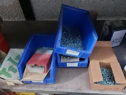 1#7959 Magazzino materie prime, semilavorati e merci