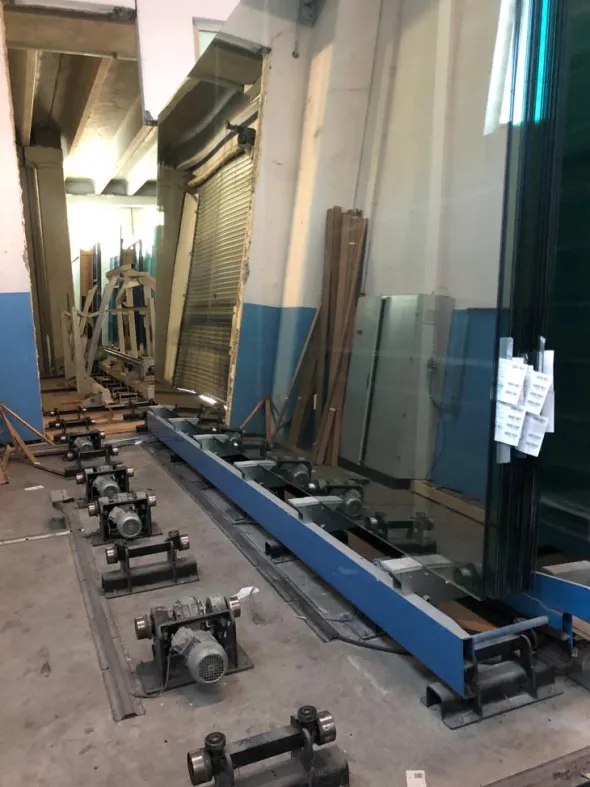 Magazzino MOVETRO con navetta
