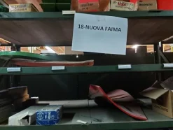 232#8002 Magazzino parti di ricambio