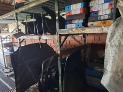 7#9630 Magazzino pezzi di ricambio