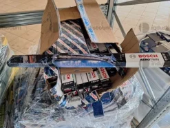 16#9370 Magazzino ricambi auto