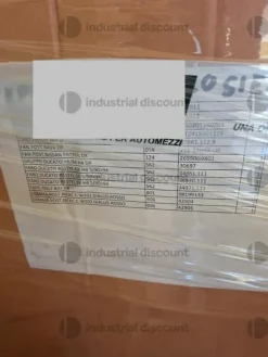 16#9370 Magazzino ricambi auto