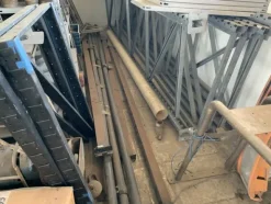 2#6948 Magazzino ricambi e scaffalature
