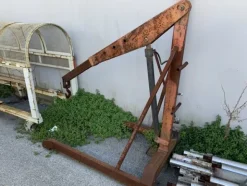 2#6948 Magazzino ricambi e scaffalature