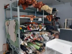 1000#8883 Magazzino rotativo verticale Modula, attrezzature per la confezione e magazzino di pellami e tessuti