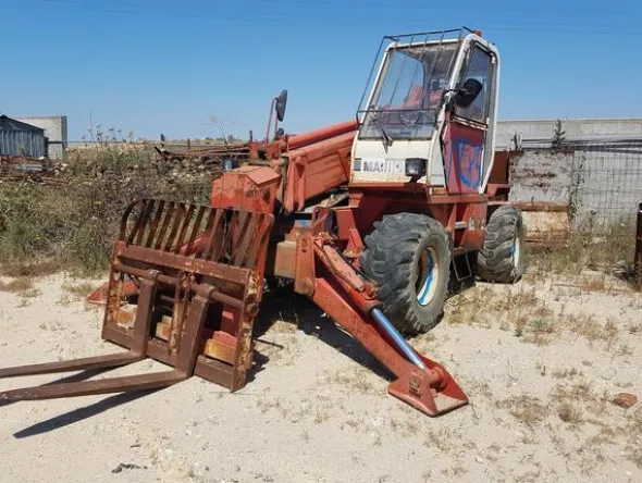 11#3769 Manitou