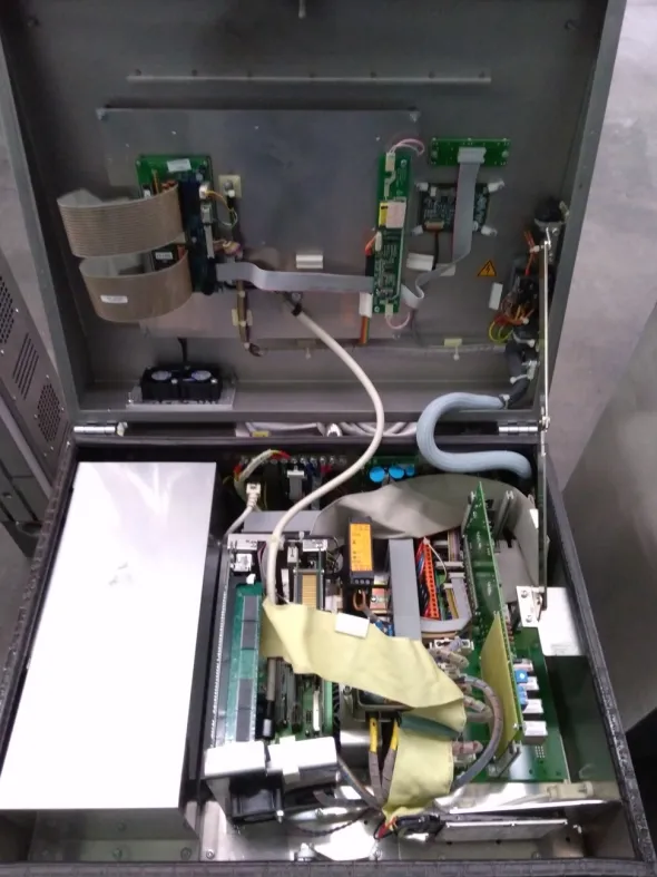 MARCATORE CODIFICATORE LASER – DOMINO (COD-4)