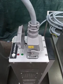 MARCATORE CODIFICATORE LASER – DOMINO (COD-4)