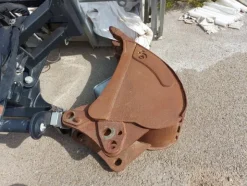 25#5562 Martellone per escavatore New Holland