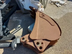 25#5562 Martellone per escavatore New Holland
