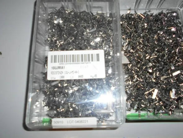 34#7585 Materiale e componentistica elettronica