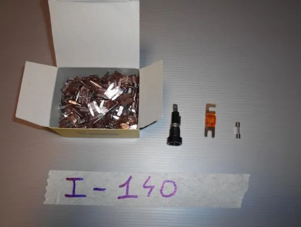 34#7585 Materiale e componentistica elettronica