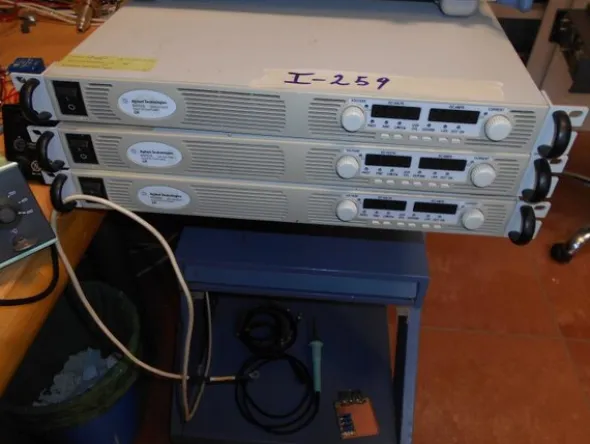 35#7585 Materiale e componentistica elettronica