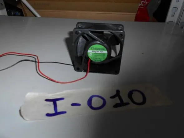 3#7585 Materiale e componentistica elettronica