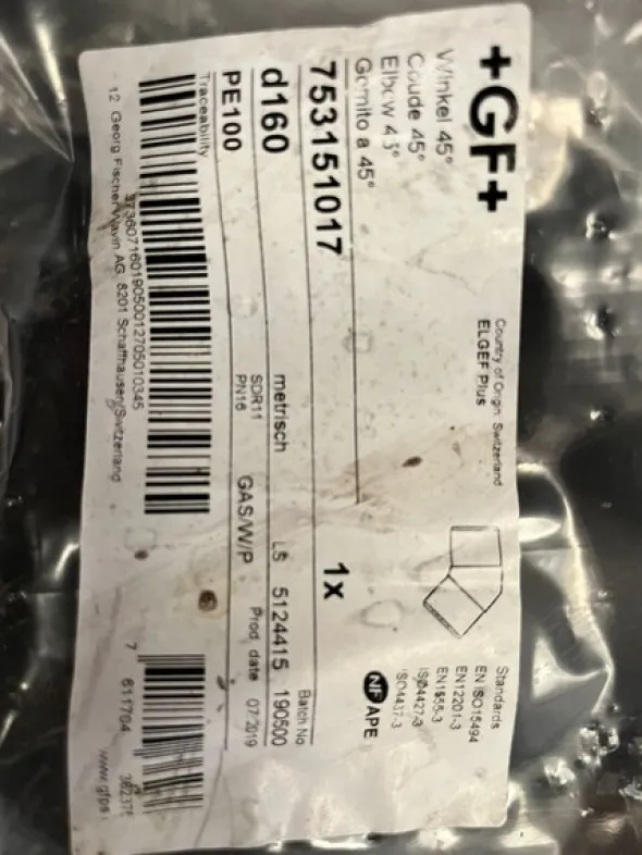 7#8355 Materiale elettrico