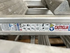 7#8355 Materiale elettrico