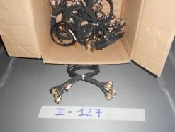 2#7585 Materiale elettrico