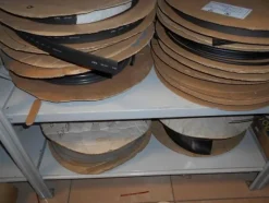 2#7585 Materiale elettrico