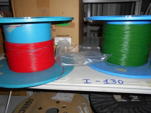 2#7585 Materiale elettrico