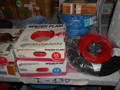 2#7585 Materiale elettrico