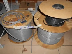 2#7585 Materiale elettrico