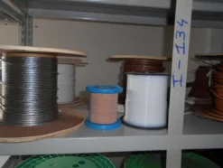 2#7585 Materiale elettrico