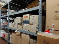 3#7287 Materiale elettrico e accessori per illuminazione
