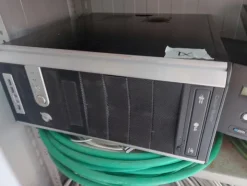 4#8021 Materiale elettrico ed informatico