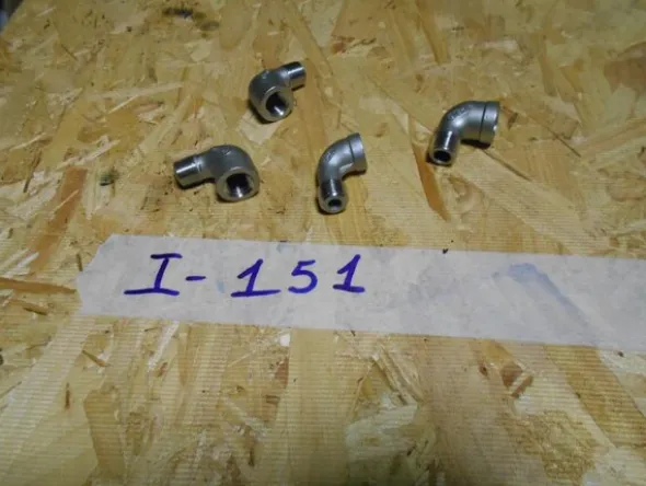 10#7585 Materiale elettrico e idraulico