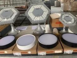 MATERIALE ELETTRICO NUOVO- SOLO ESPORTAZIONE