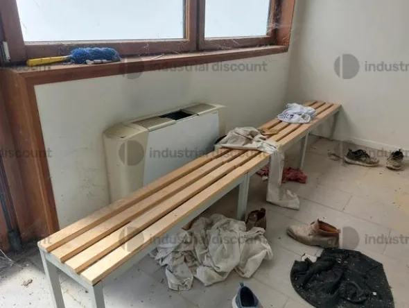 1#10187 Materiale ferroso e infissi e arredi da ufficio