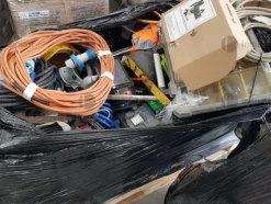4#9182 Materiale per edilizia e varie