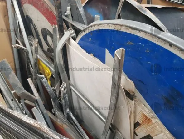 4#9182 Materiale per edilizia e varie