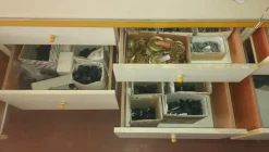 1#6812 Materiale per ferramenta