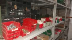 1#6812 Materiale per ferramenta
