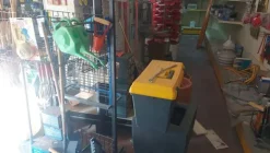 1#6812 Materiale per ferramenta