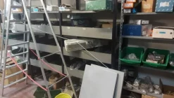 1#6812 Materiale per ferramenta