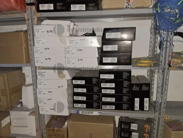 1#9504 Materiali magazzino lavori fibra ottica