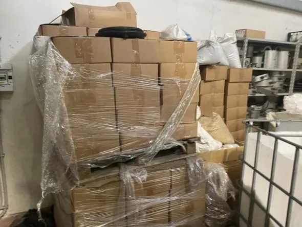 1#8012 Materie prime e rimanenze magazzino perproduzione sacchetti
