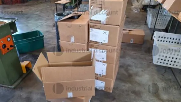 159#9909 Materie prime per stampaggio plastica