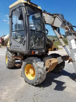 25#4479 MECALAC