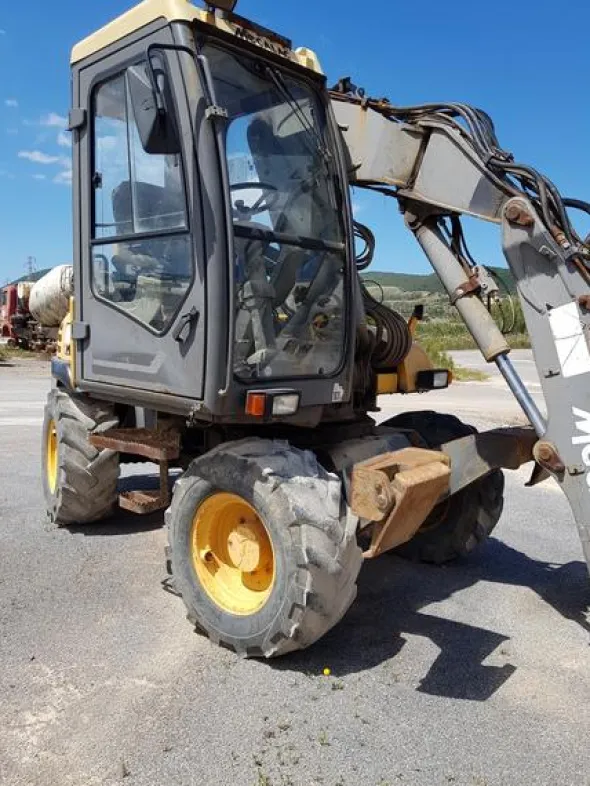 25#4479 MECALAC