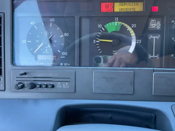 MERCEDES-BENZ 1831 CENTINATO COPRI E SCOPRI