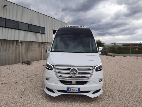 Mercedes Benz Sprinter 519