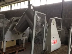 MESCOLATORE A “V” 250 LT (COD. MF-PR-MES-18)