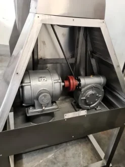 MESCOLATORE A V – MOD. 350 LT (COD. MF-PR-MES-57)