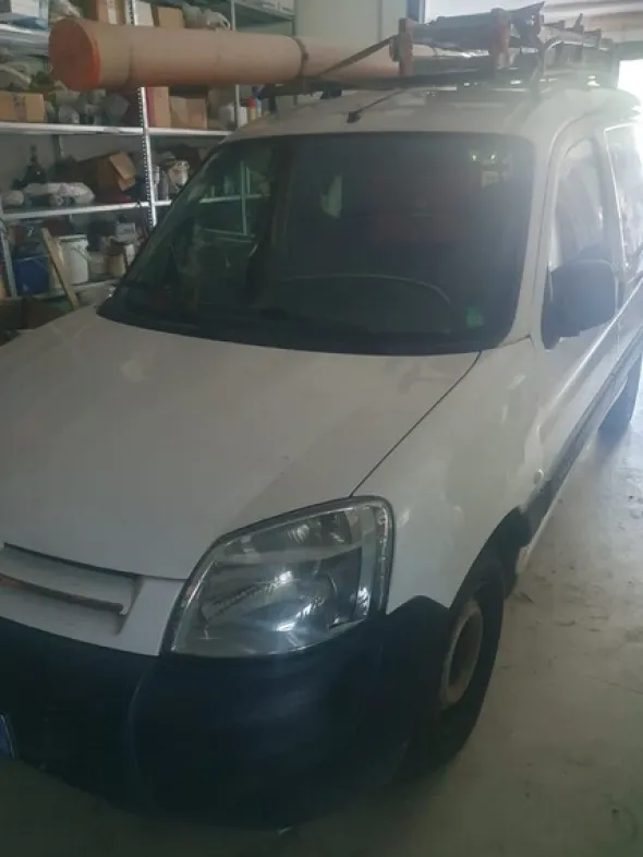 1#8293 Mezzi e attrezzatura da cantiere edile