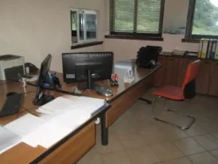 1#8293 Mezzi e attrezzatura da cantiere edile