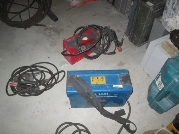 1#8293 Mezzi e attrezzatura da cantiere edile